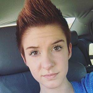 Meet your Posher, Gabby